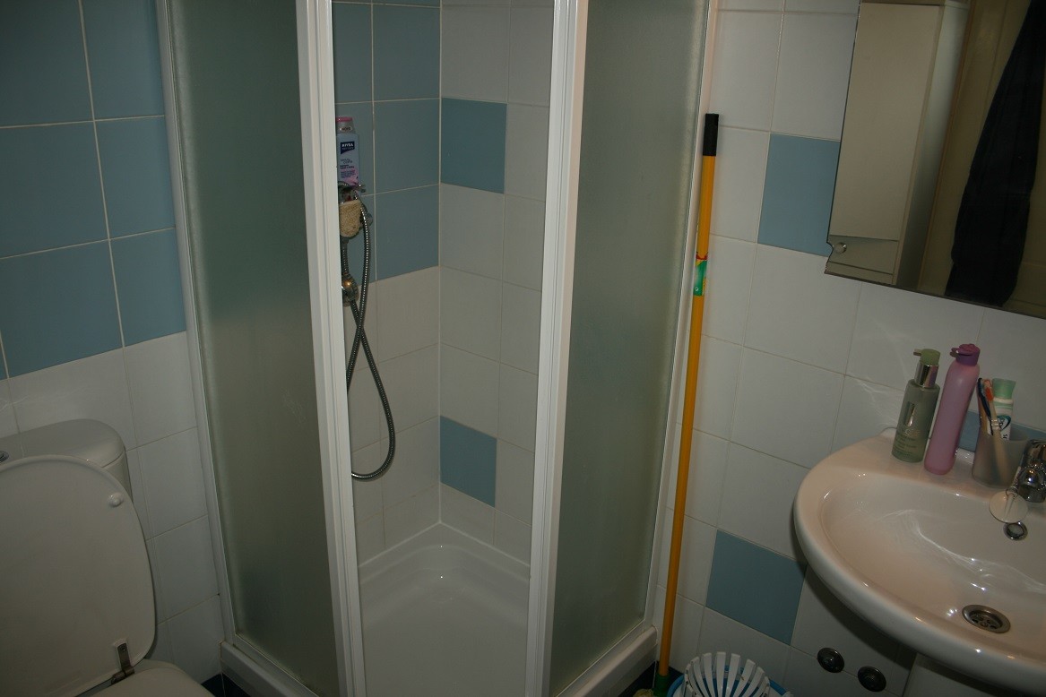 Quarto com 2 varandas em casa à Praça da República, Coimbra