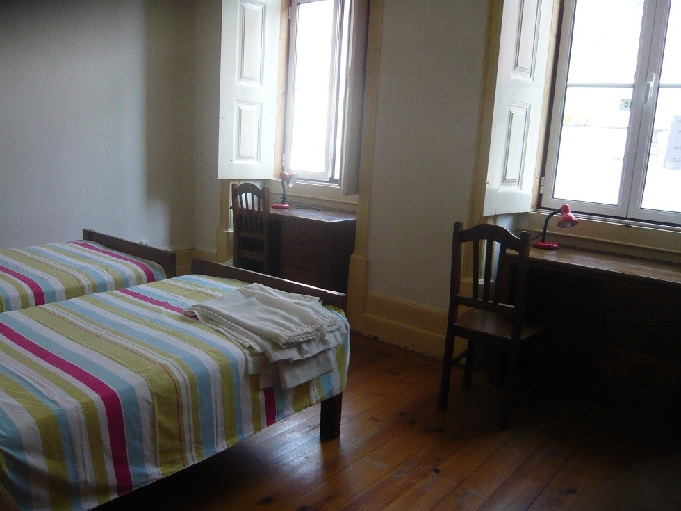 Quarto duplo em casa à Praça da República, Coimbra, 2 pessoas