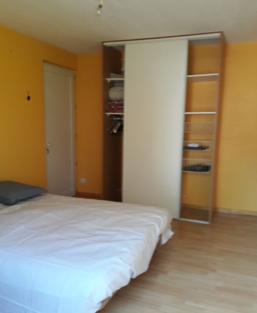 The Room In A House You Were Looking For In Nantes With Internet