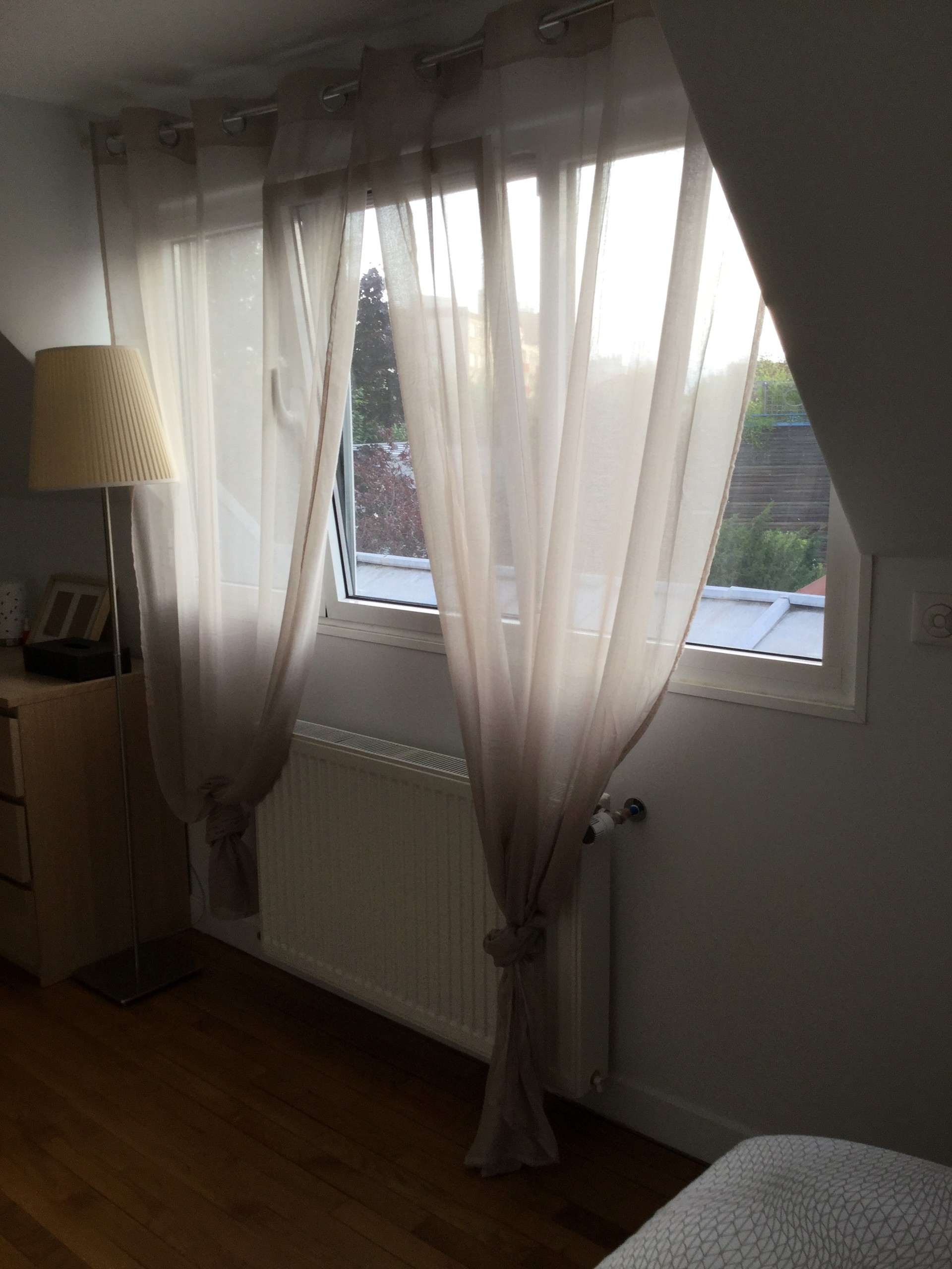 Chambre louer au sein d une maison de 200m2