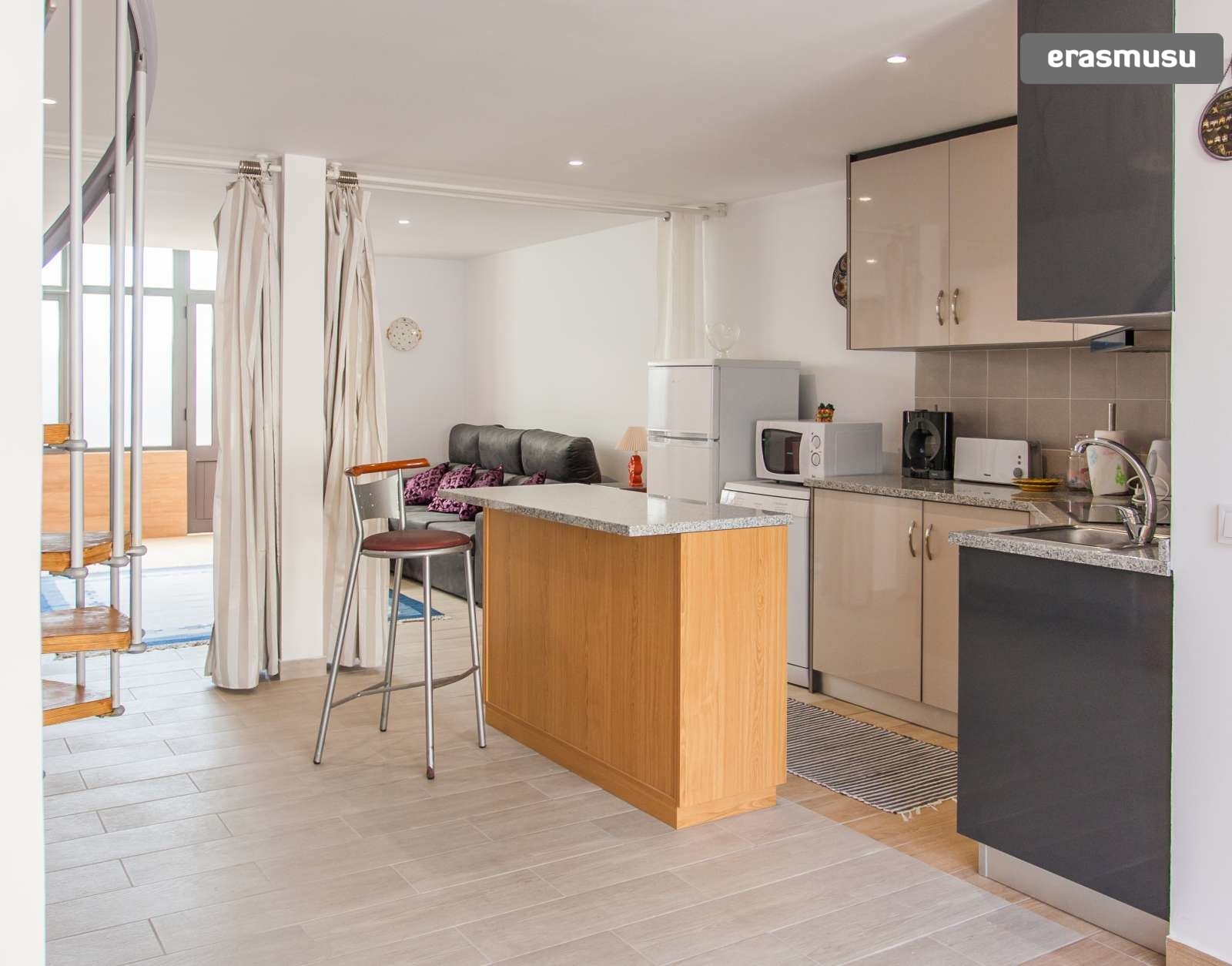 Charming 2-bedroom House for rent in Bonfim