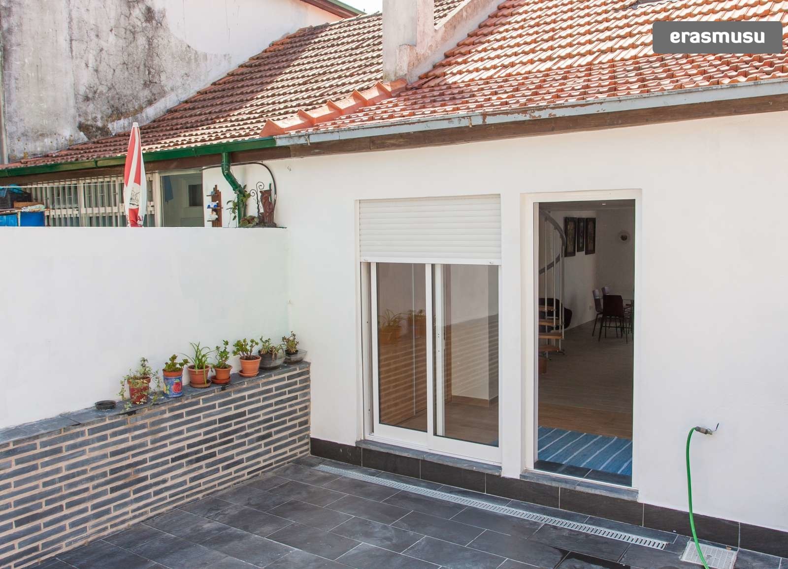 Charming 2-bedroom House for rent in Bonfim