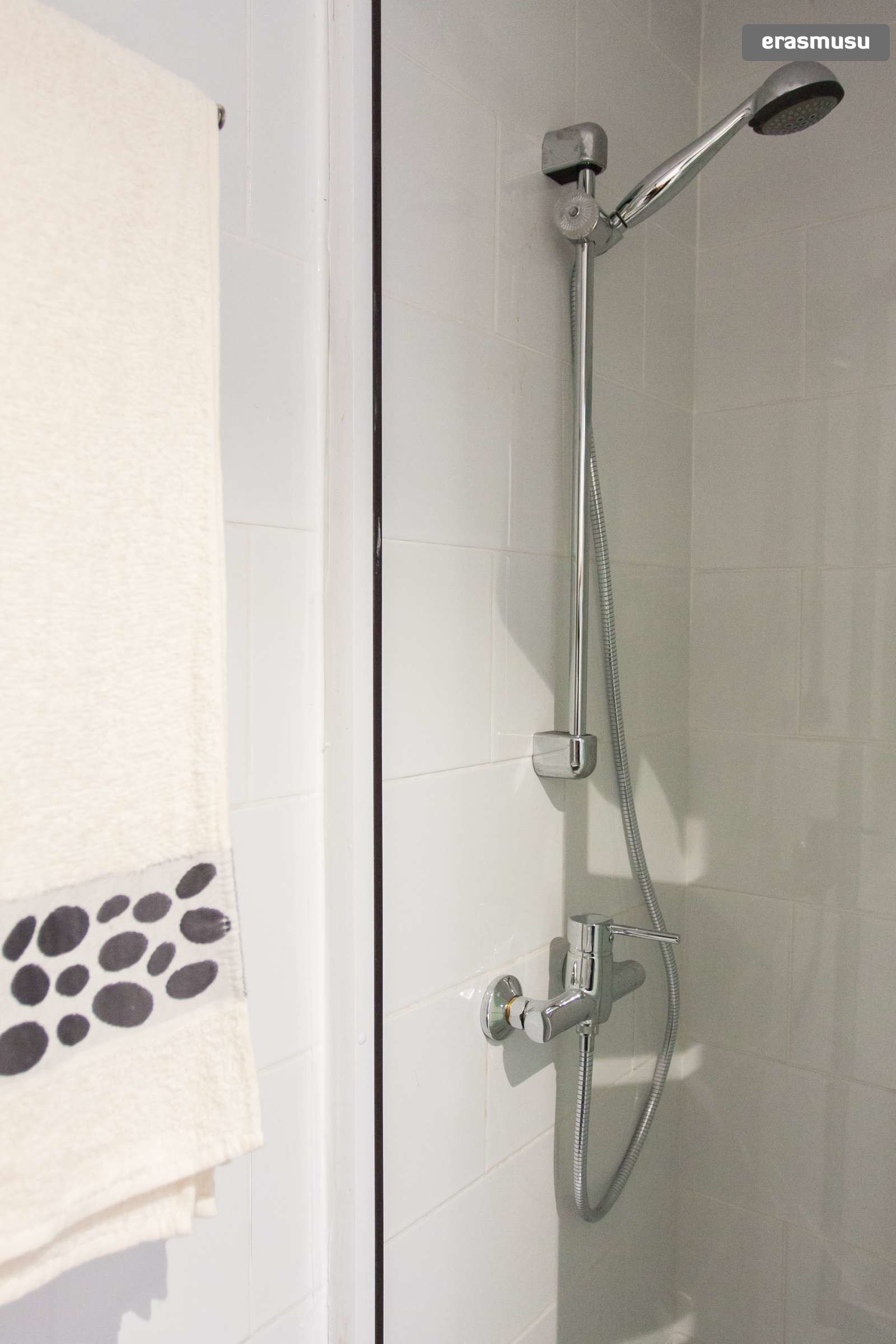 Charming 2-bedroom House for rent in Bonfim