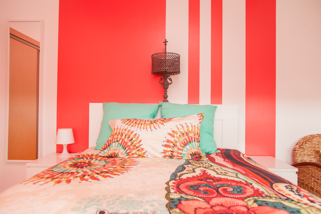 Nice room for (Girl)student, near the Place de la Republique