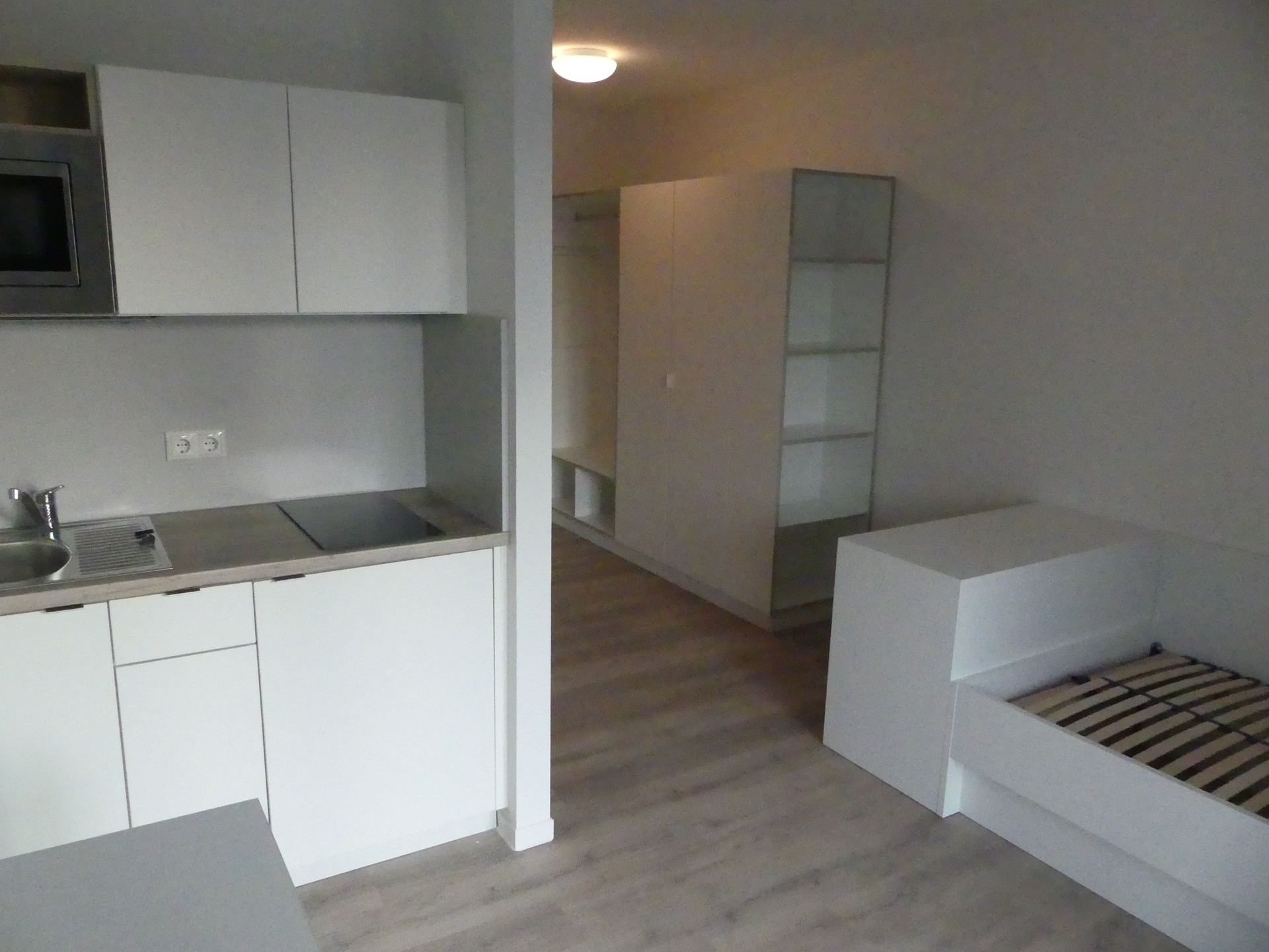 Cologne Brand new 1 room student apartment fully furnished! Flat