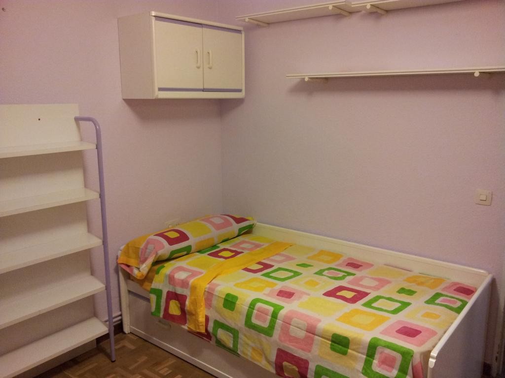 COMPARTO PISO EN BATAN, MADRID Alquiler habitaciones Madrid