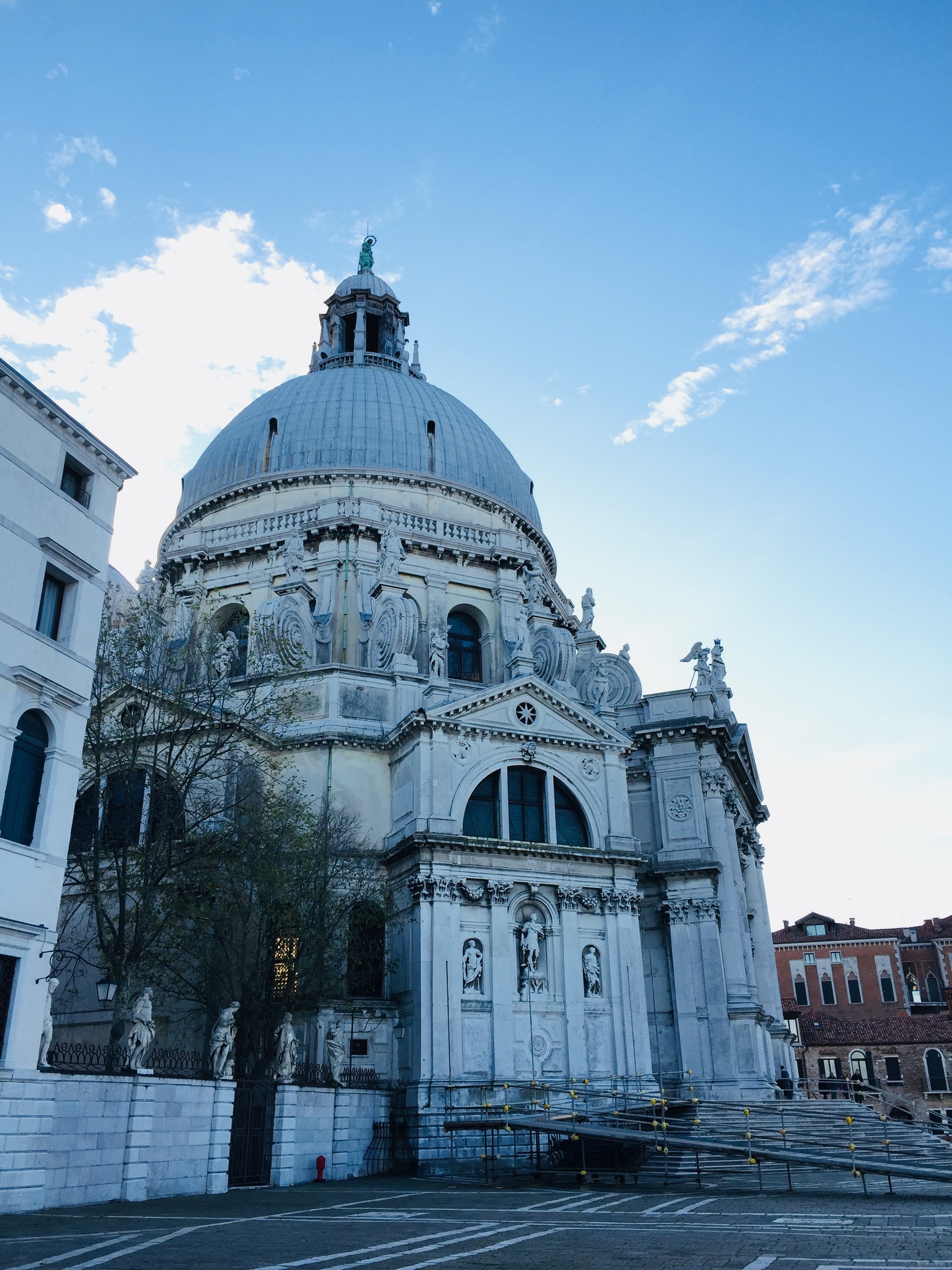 CONTEMPORARY VENICE 2017