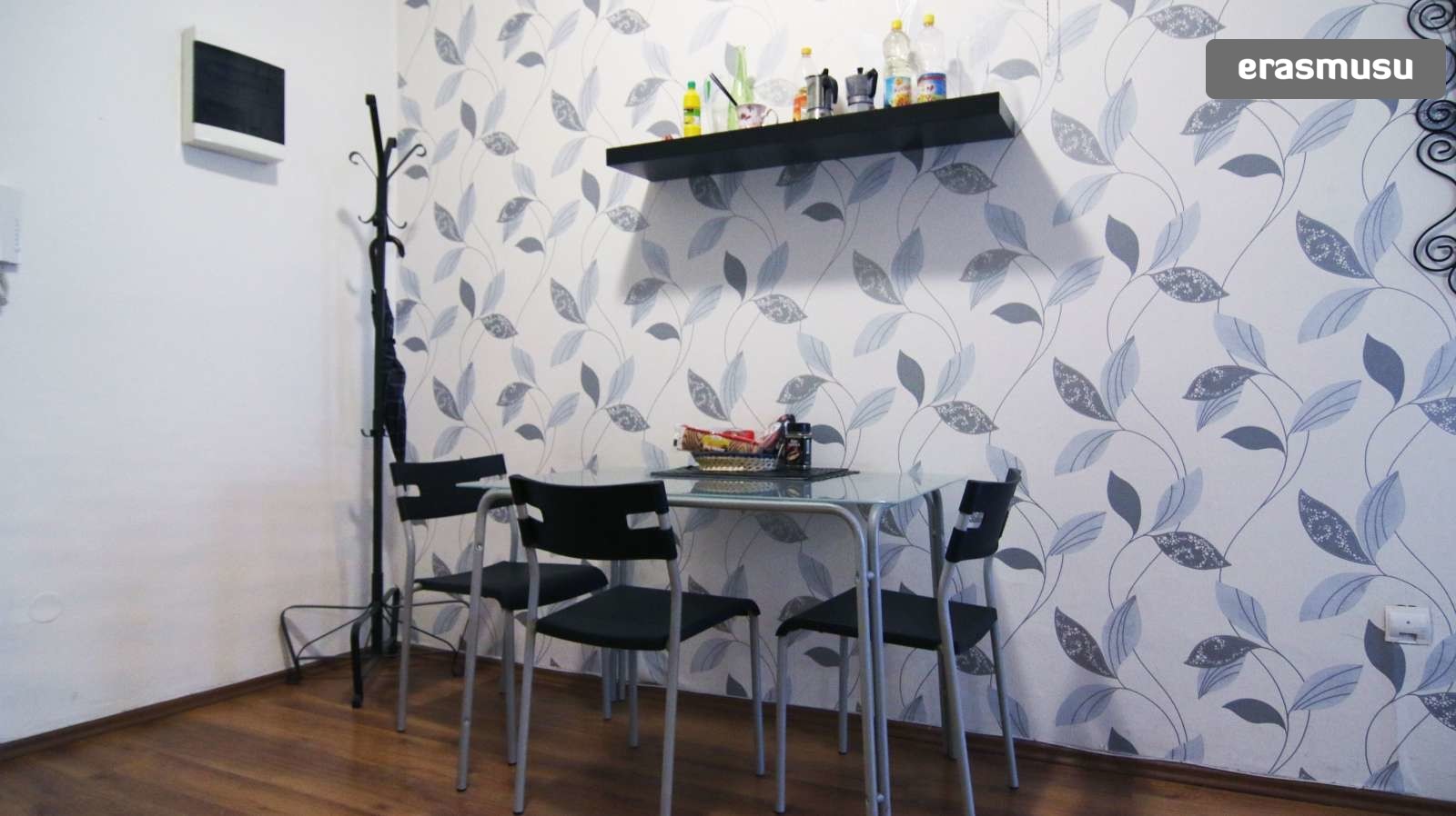 Cozy 2 Bedroom Apartment For Rent Near The National Theater In