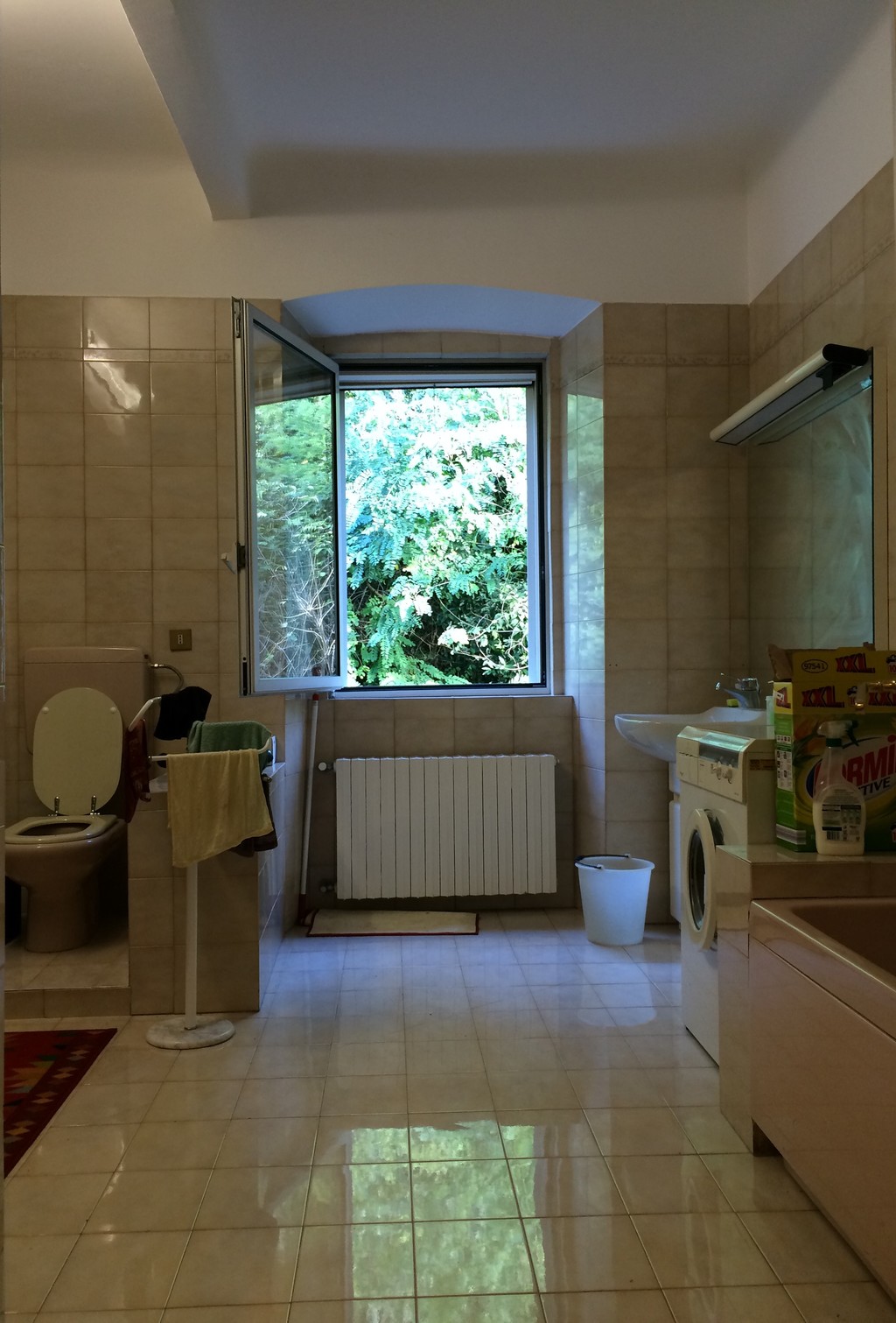Cozy furnished single room in Trieste, Italy Room for rent Trieste