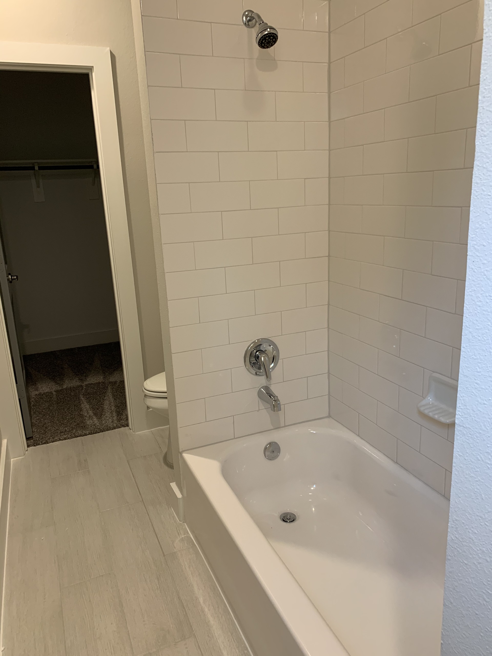 Large Bedroom With Private Bathroom In Houston Tx Room For Rent