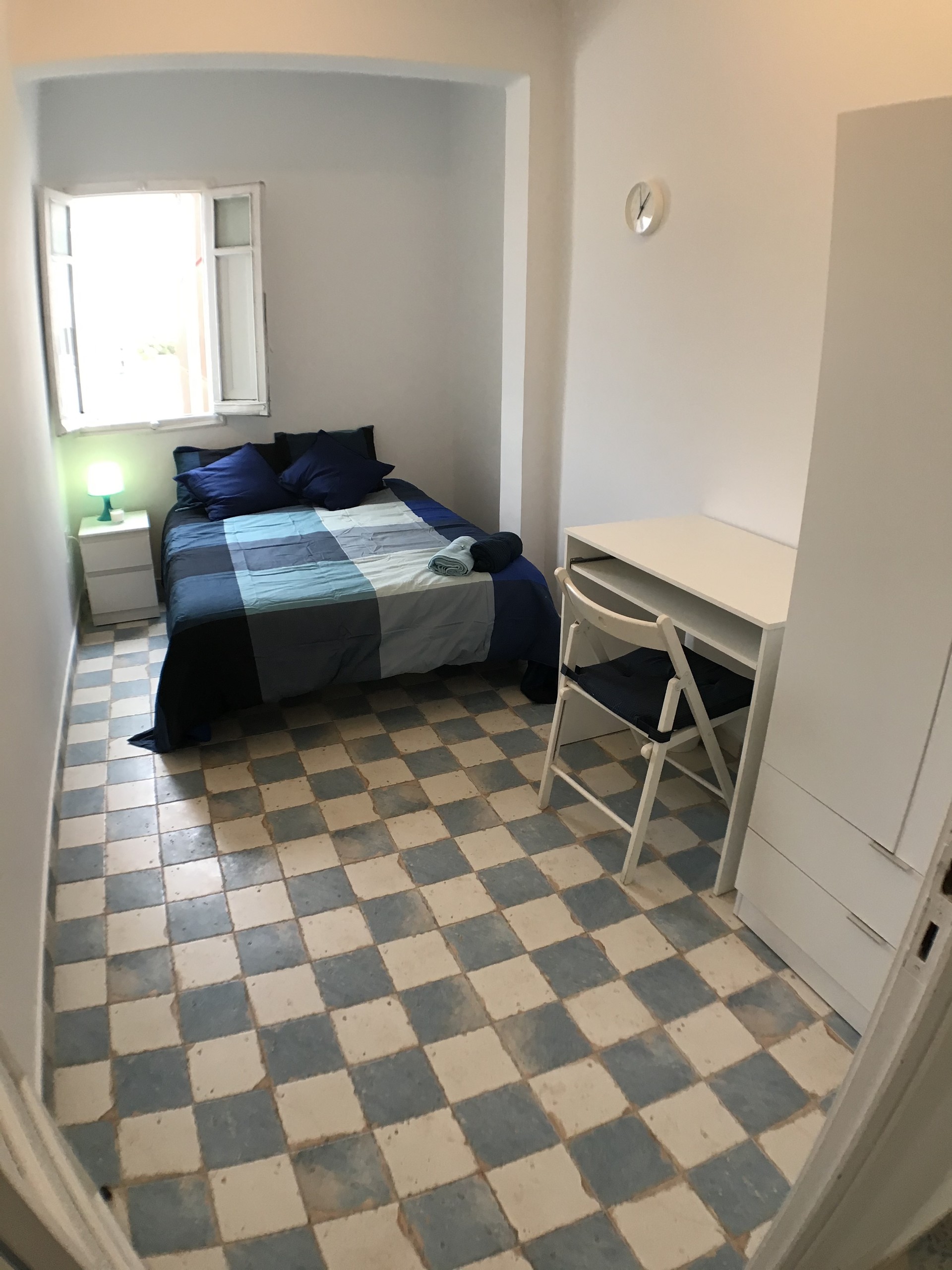 Maravilloso Ático en Valencia con Alquiler de Habitaciones