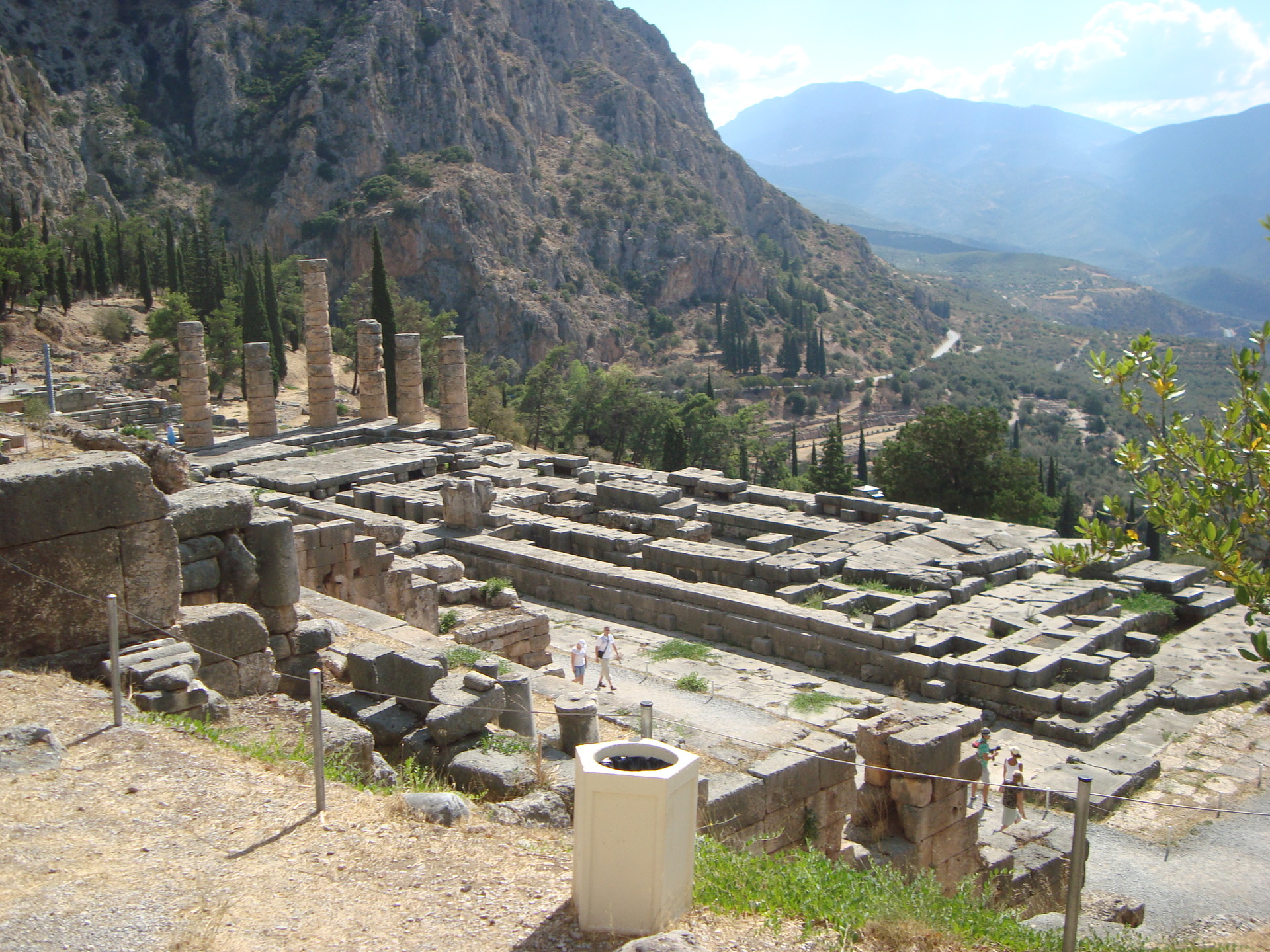 Delphi The Temple Of Apollon Erasmus Blog Greece