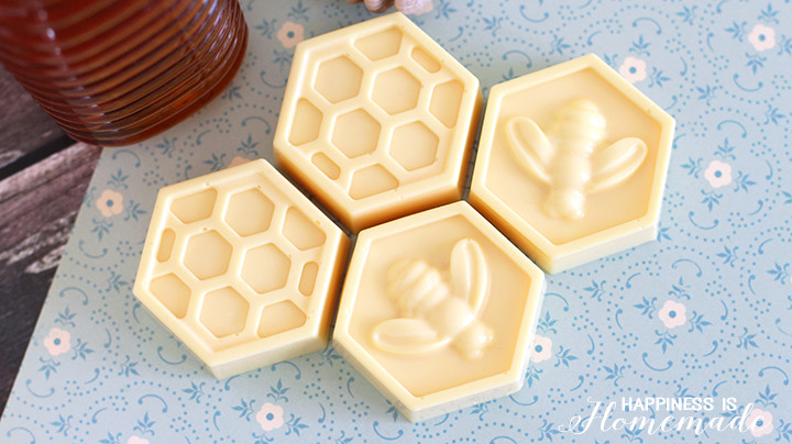 Regali fai da te: sapone al miele fatto in casa