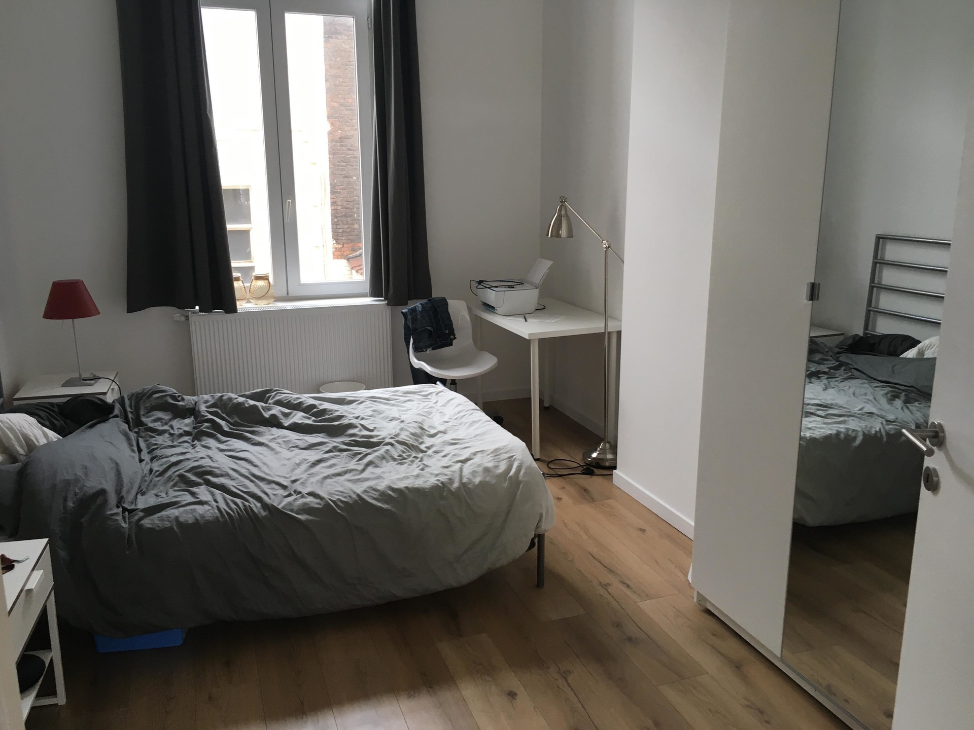 Double Bed room in modern two person flat. | Room for rent Brussels