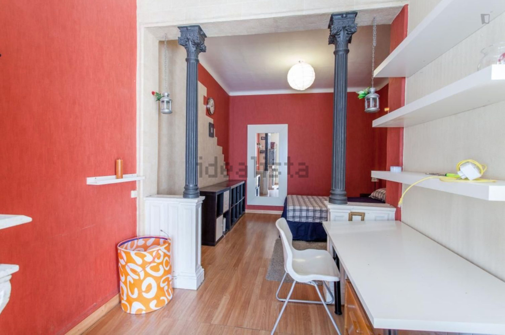 Double room next to Plaza Mayor, Madrid Room for rent Madrid