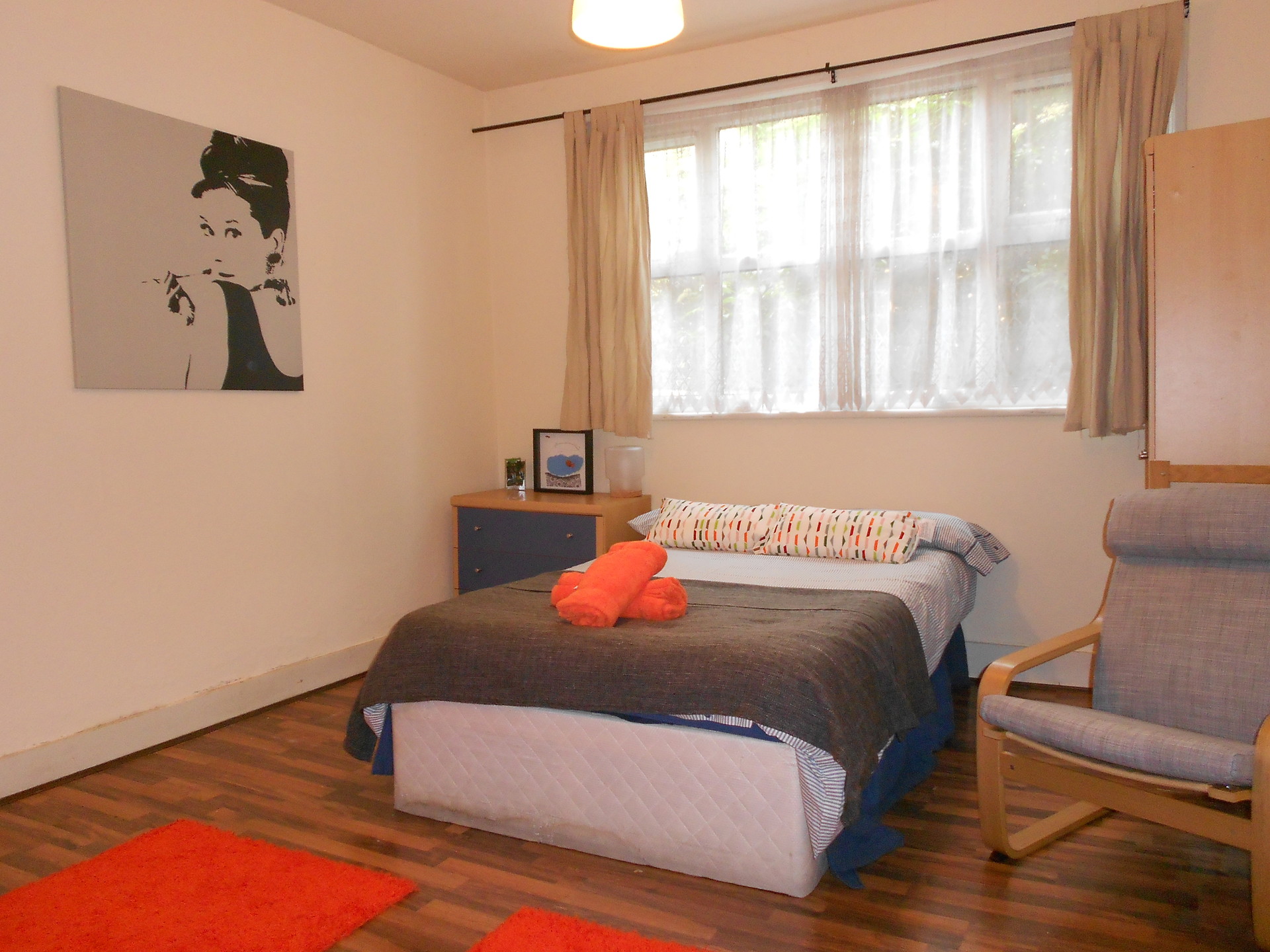 Double room with private kitchen! All bills included! Zone 2! Sandra