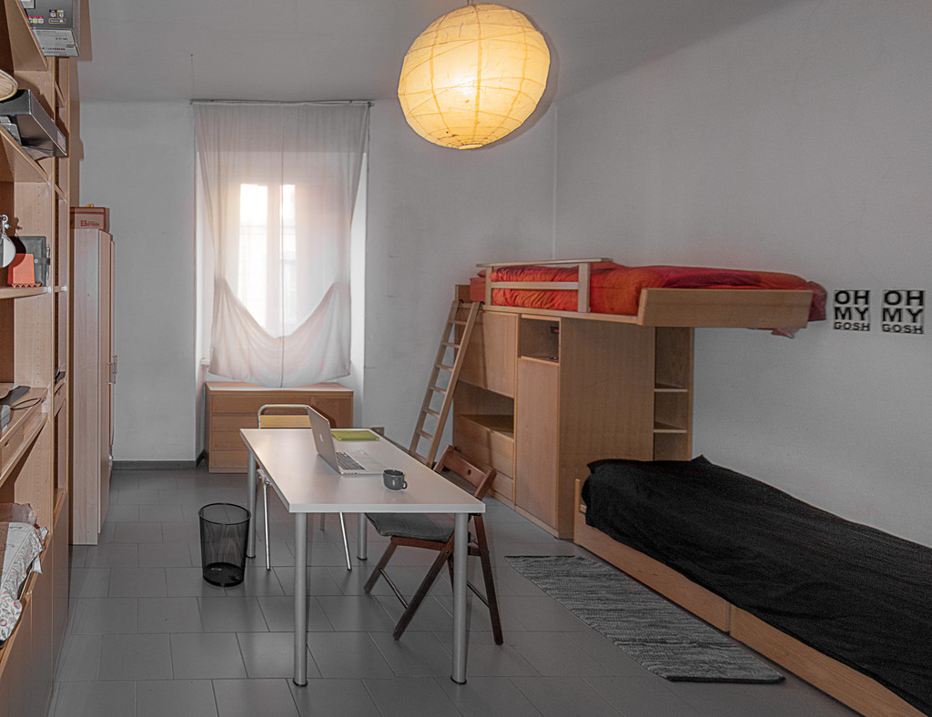 Bed For Rent In Share Room Porta Venezia Area