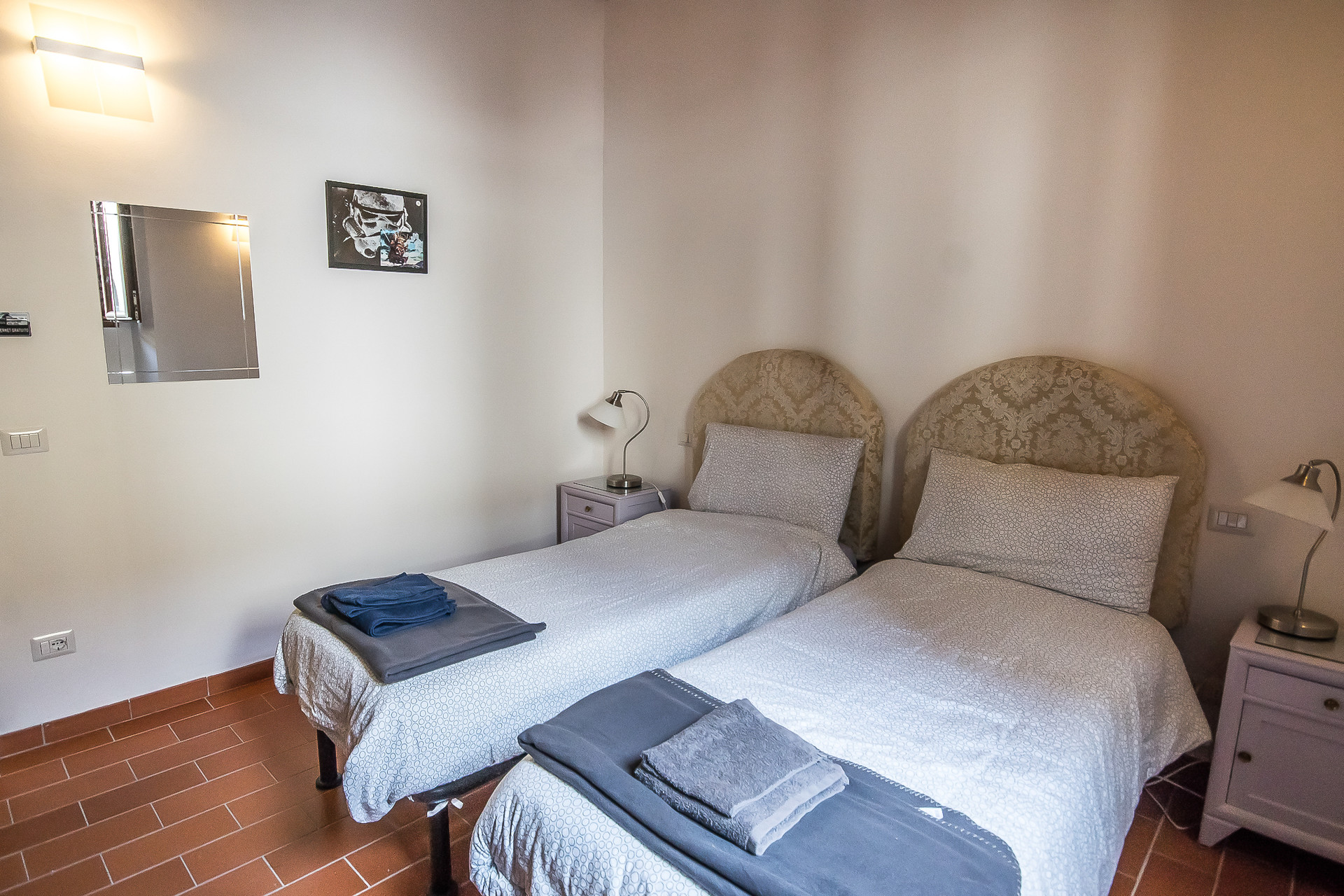 One Bed In Twin Bedroom In Modern Flat In Center Of Florence Price Per Bed Room For Rent Florence