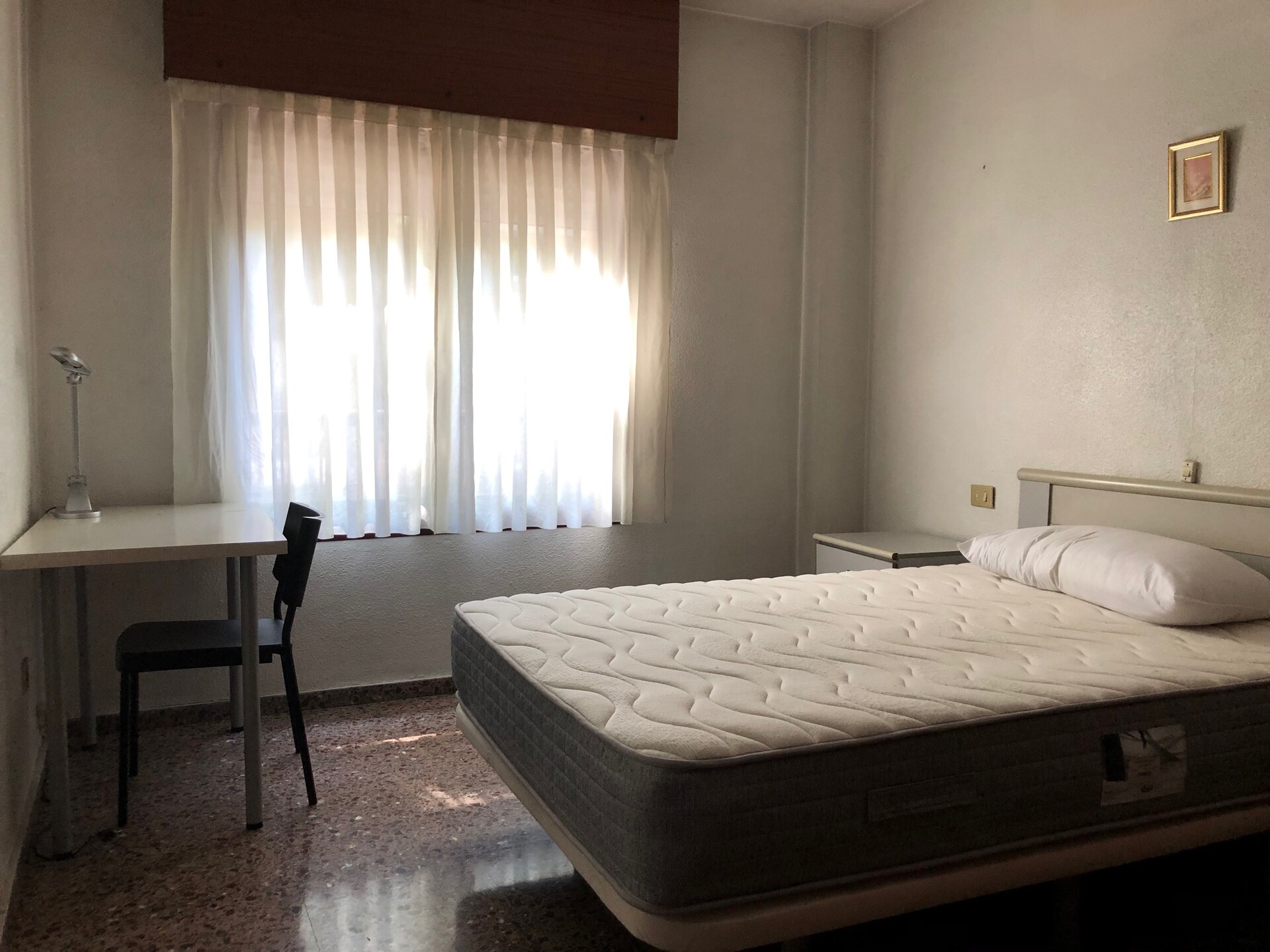 SE ALQUILA AMPLIO PISO DE 3 DORMITORIOS EN FLORIDABLANCA | Alquilar