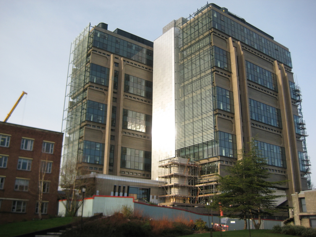 An old/new building