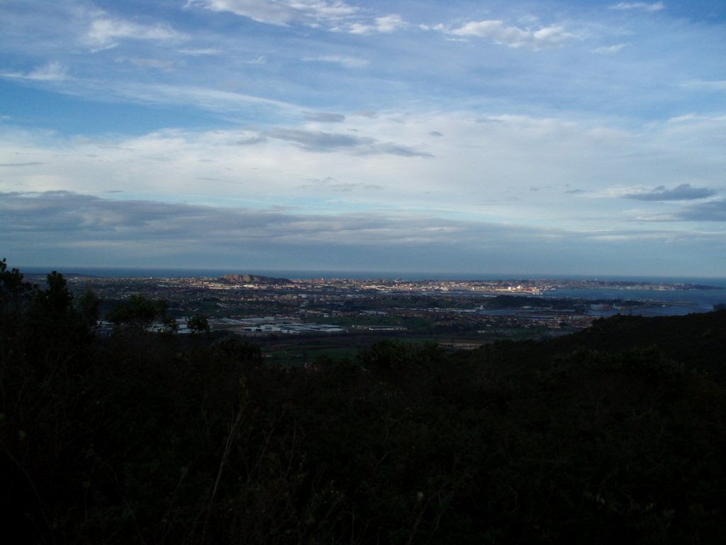 Santander desde el parque natural de Cabárceno