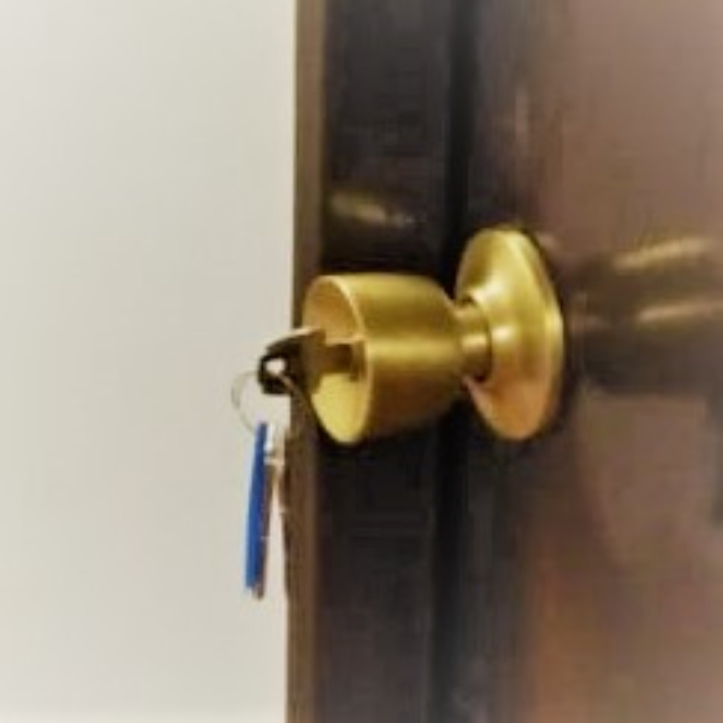 Habitacion doble acogedora con armario en piso compartido en Benimaclet