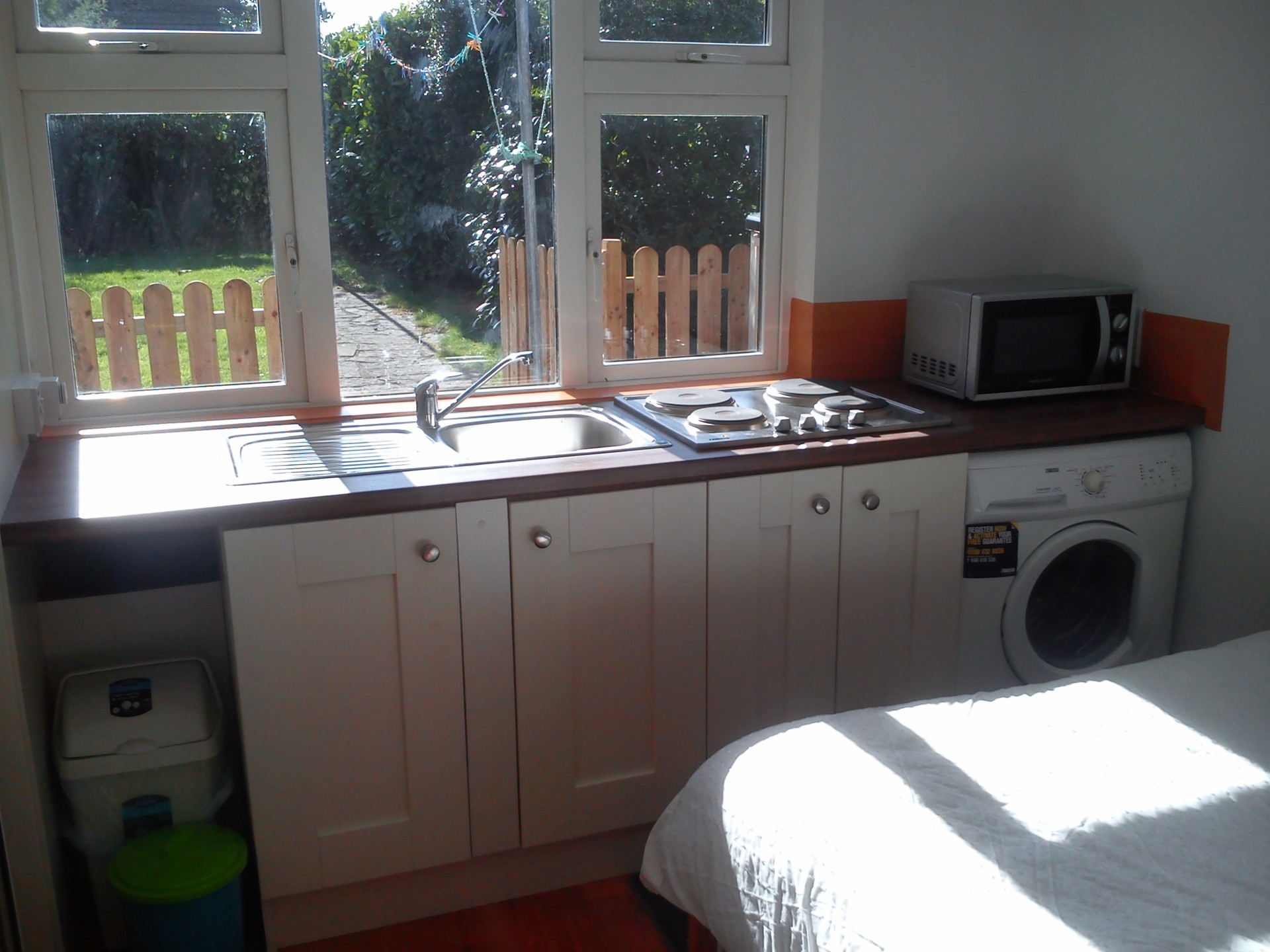 small studio apartment for one person Rent studios Cork
