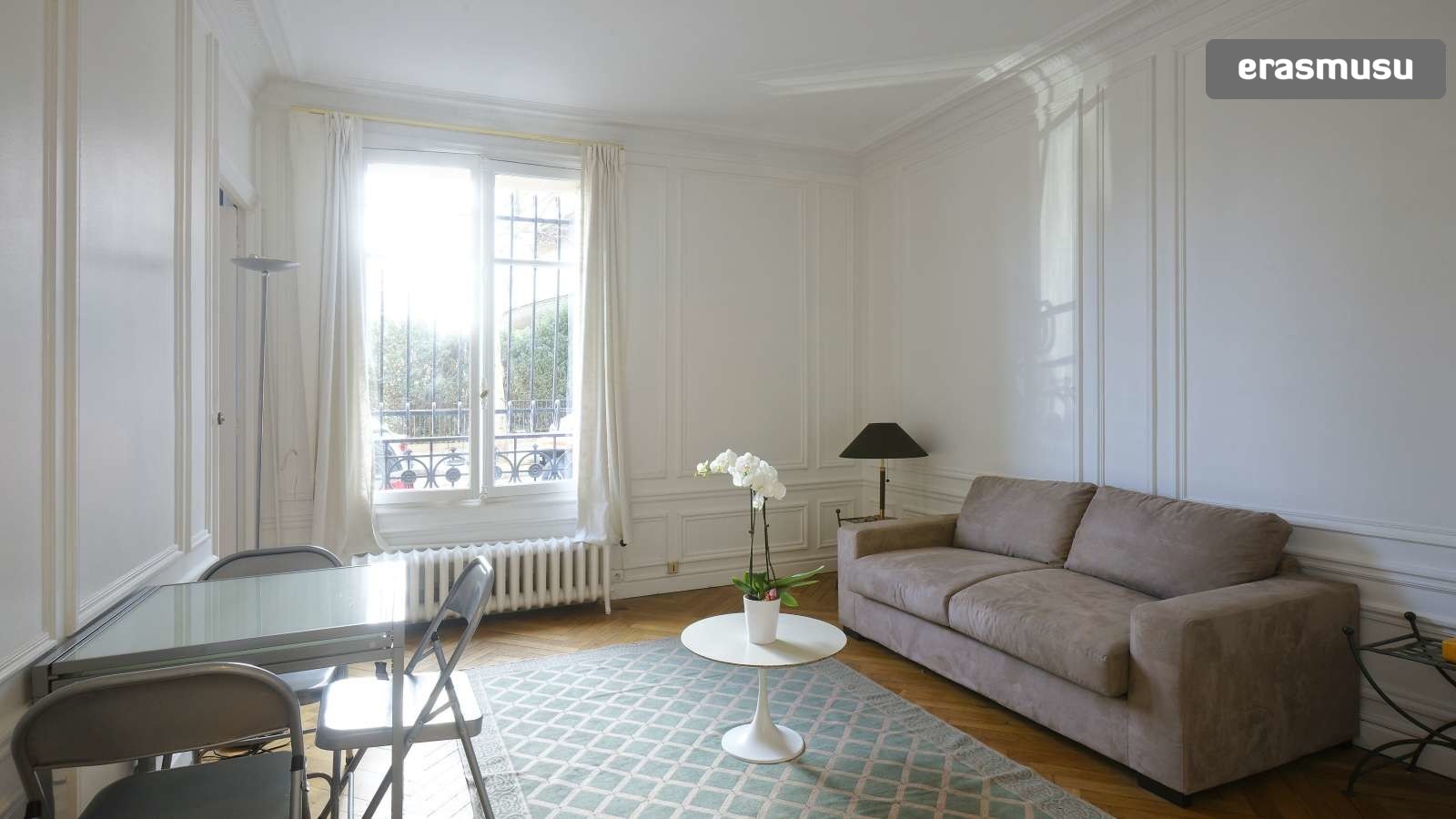 Elegant 1 Bedroom Apartment For Rent In Passy With Utilities Included Flat Rent Paris