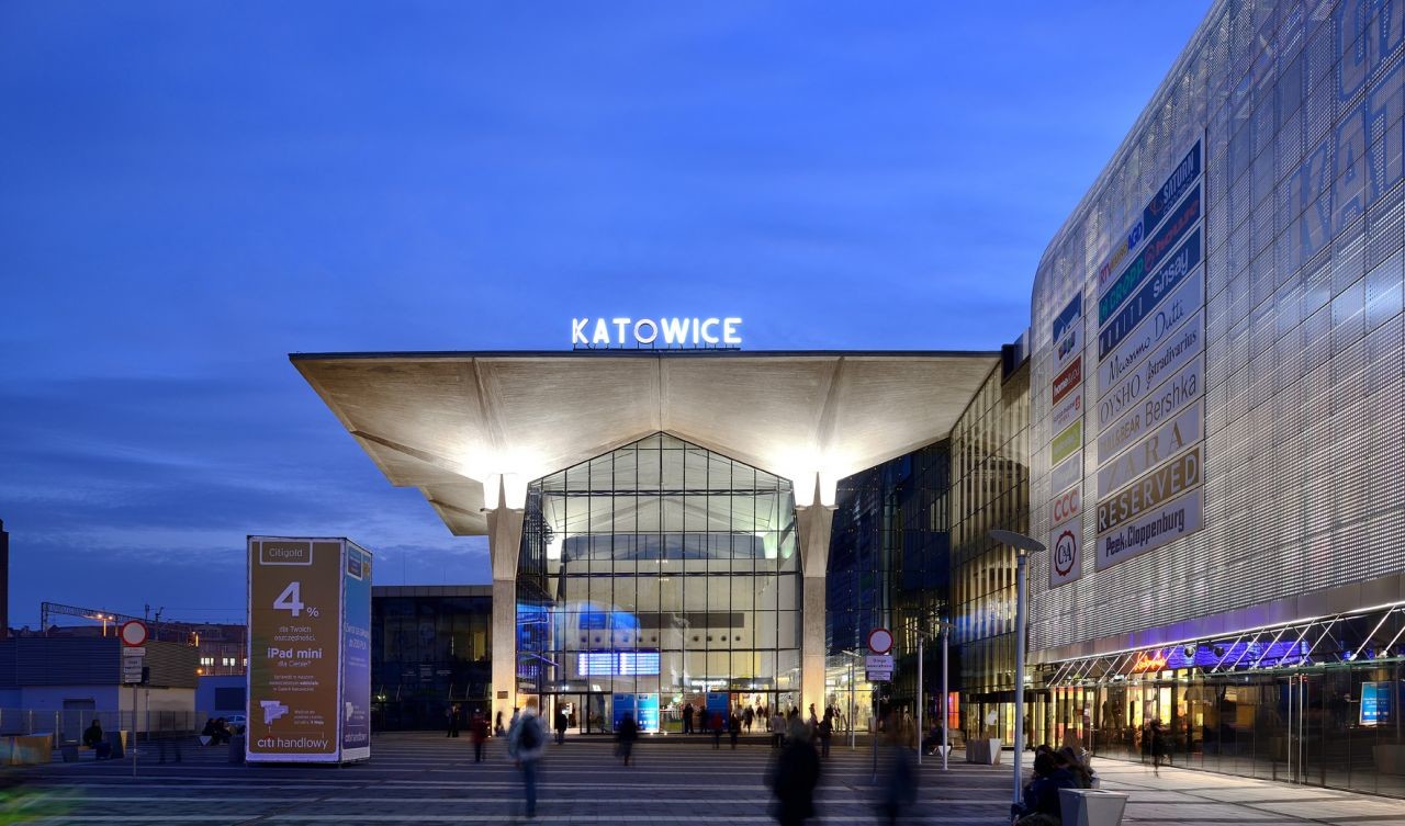Online we chat in Katowice