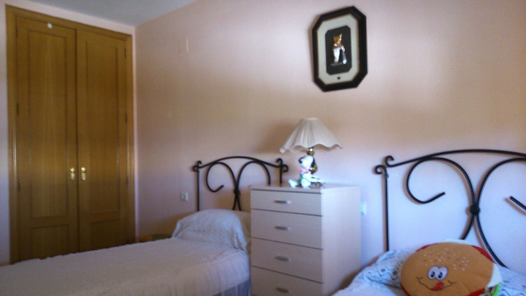 Estupenda habitación doble de uso individual en Alicante | Alquiler