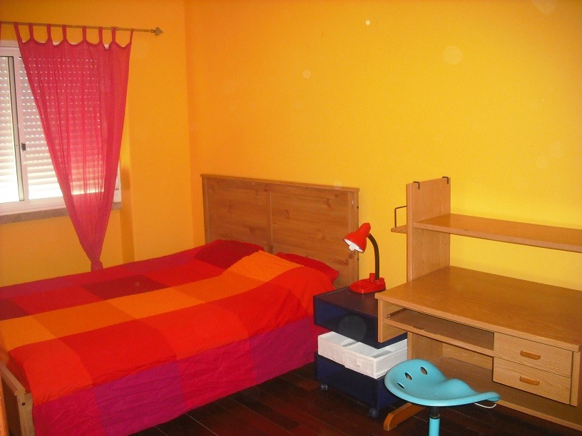 Estupenda habitación individual con cama doble en Benfica