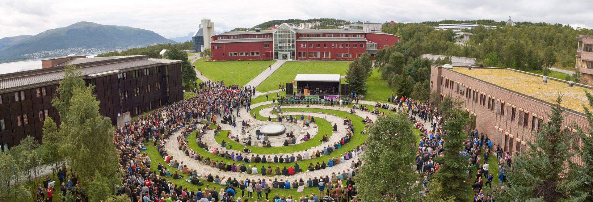 دانشگاه های برتر نروژ، دانشگاه ترومسو