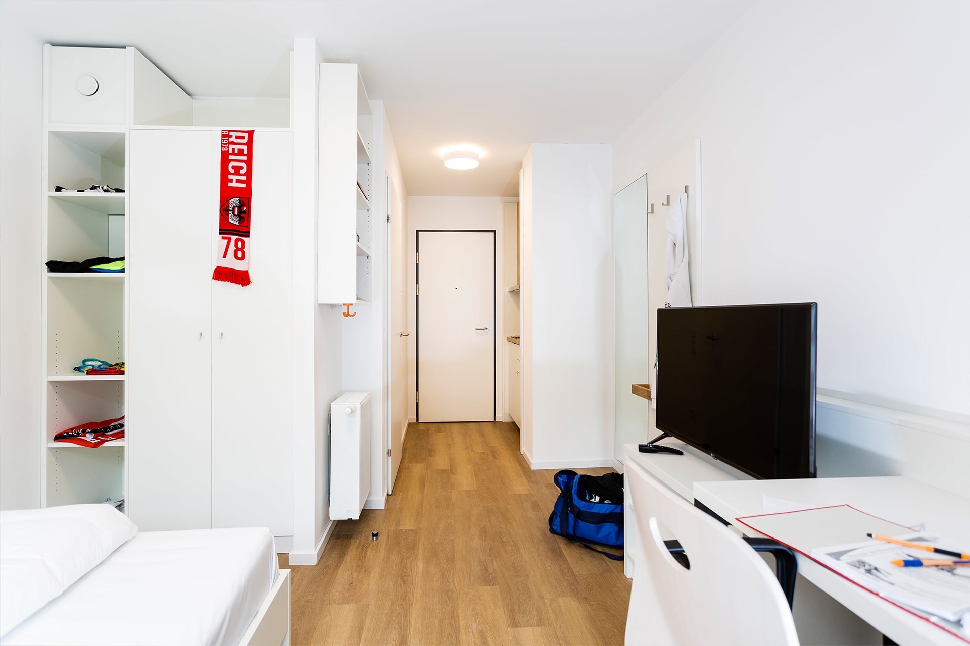 Modernes und voll möbliertes Studentenzimmer     Erstbezug | Studentenwohnheime Graz