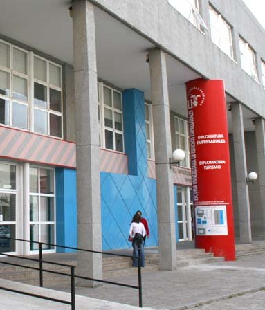 Facultad de Tursimo y Finanzas