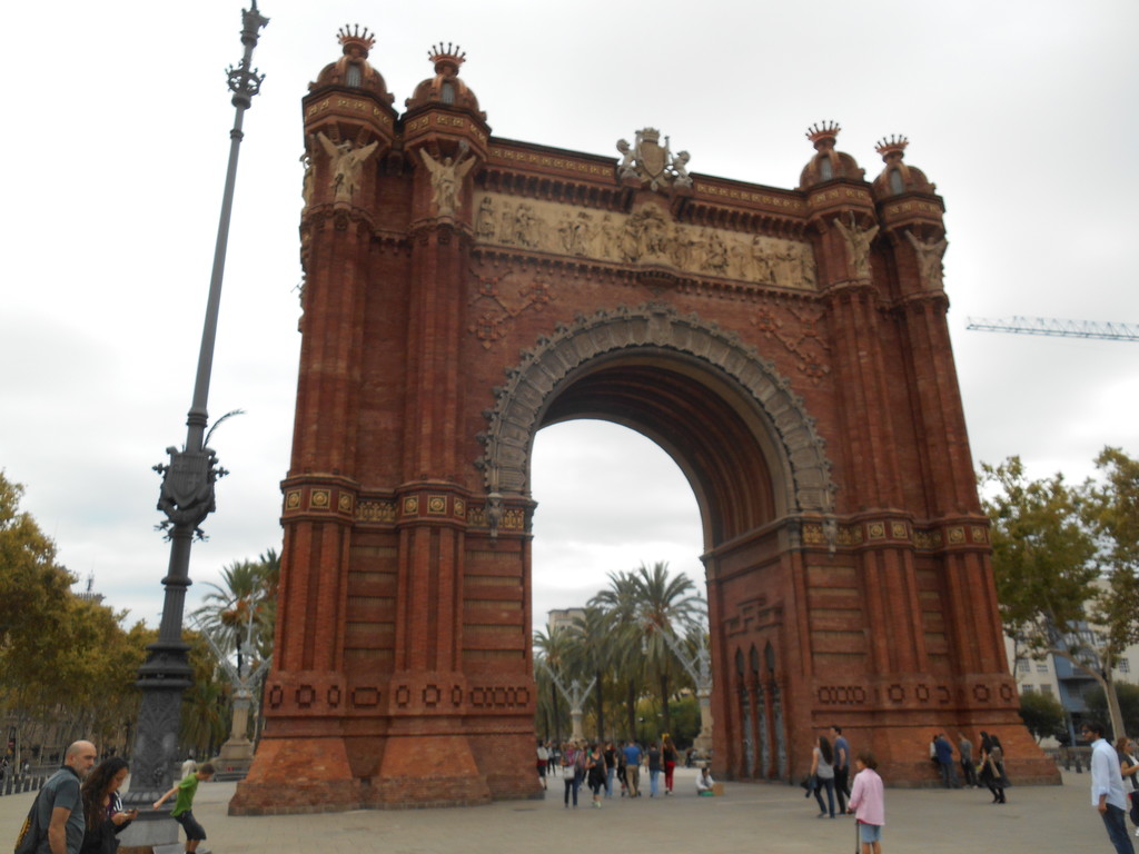 Arc de Triomf | What to see in Barcelona1024 x 768