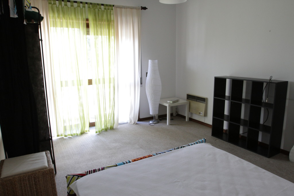Rooms to rent near hospital de S.Joao | Room for rent Porto