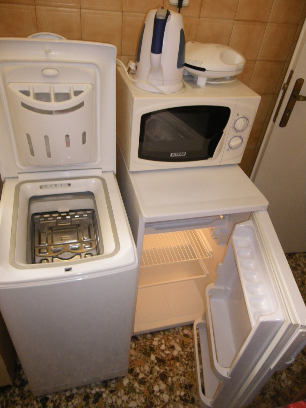 Fully furnished apartment with in Kato Patisia metro station