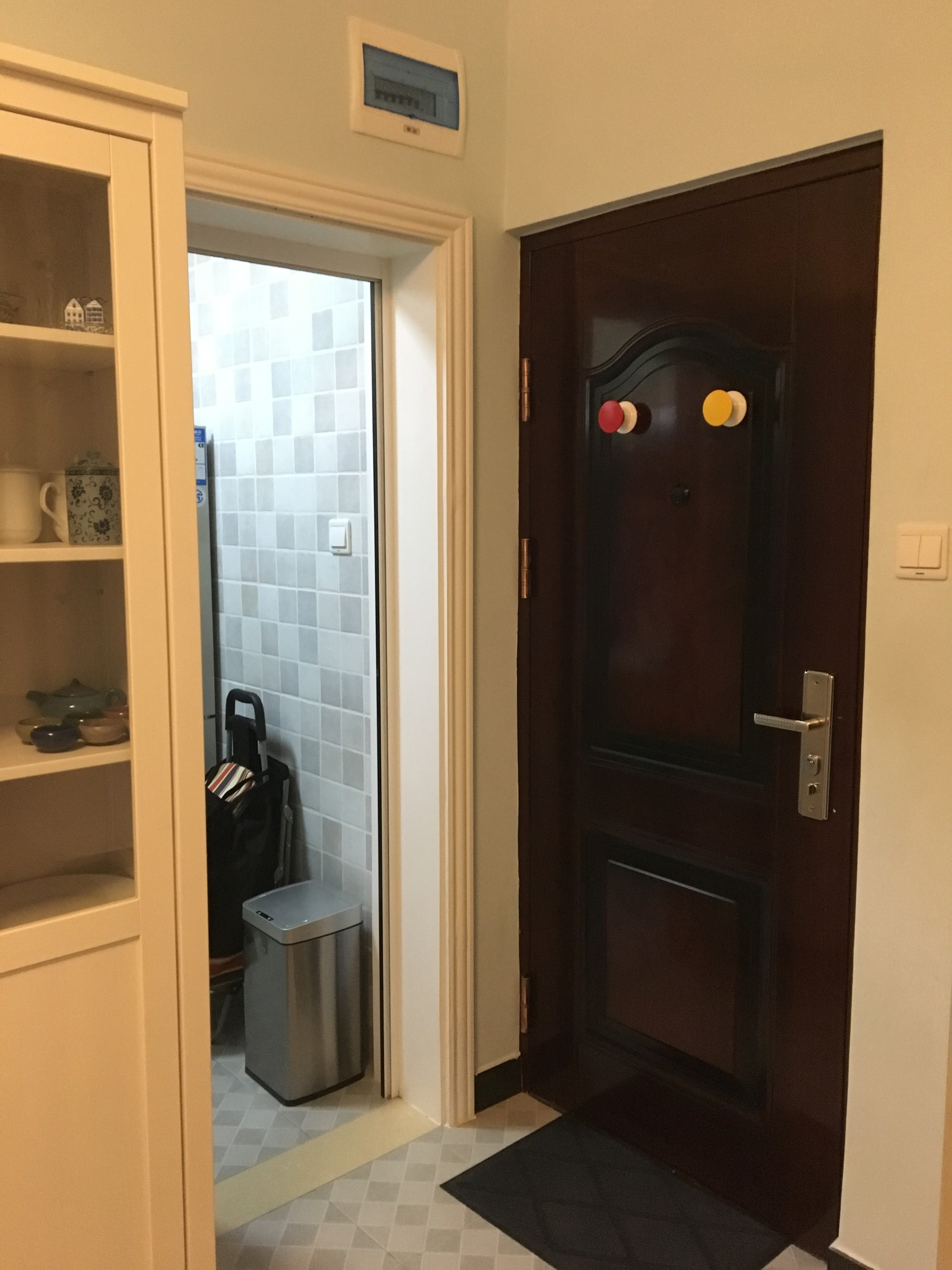 Fully + Newly furnish one bed room apartment Flat rent Shanghai