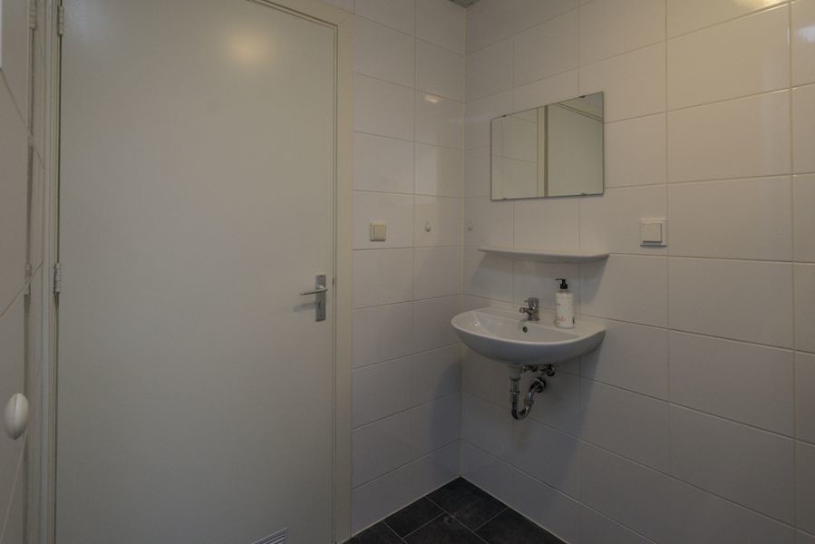 Furnished Private Room in a 3 Person Apartment Room for rent The Hague