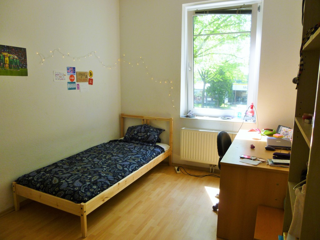 Furnished Room In Neustadt Really Nice Flatshare And Neighbourhood Close To The Hsb And City Center Room For Rent Bremen