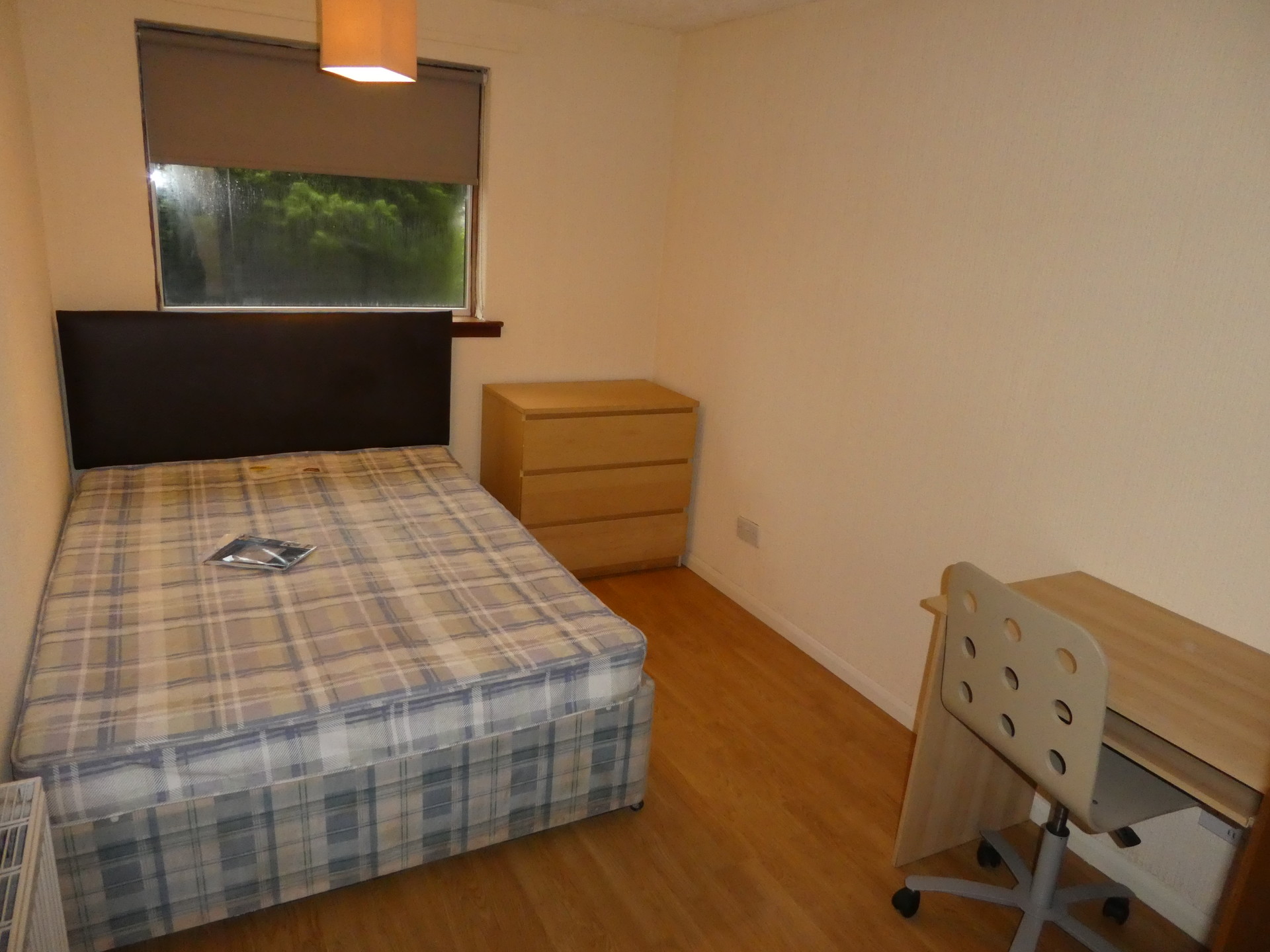 Glasgow City Centre Bright Double Room Available In Shared Flat