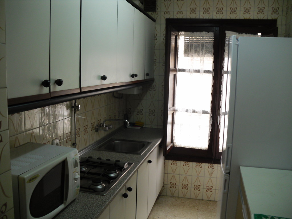 Habitación amplia y soleada en casco histórico de Córdoba | Alquiler