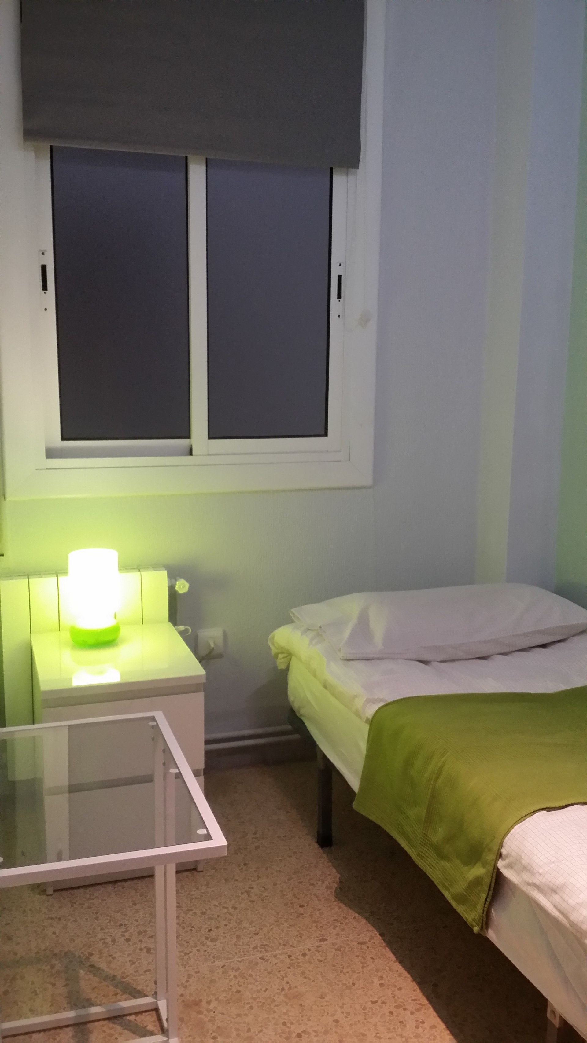 busco habitacion en barcelona para alquilar dormitorio para chica alquiler habitaciones barcelona busco habitacion en barcelona para alquilar dormitorio para chica alquiler habitaciones barcelona