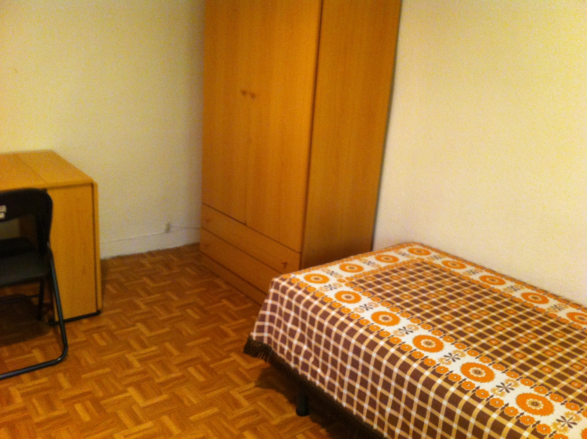 Habitacion para estudiantes en piso compartido | Alquiler habitaciones