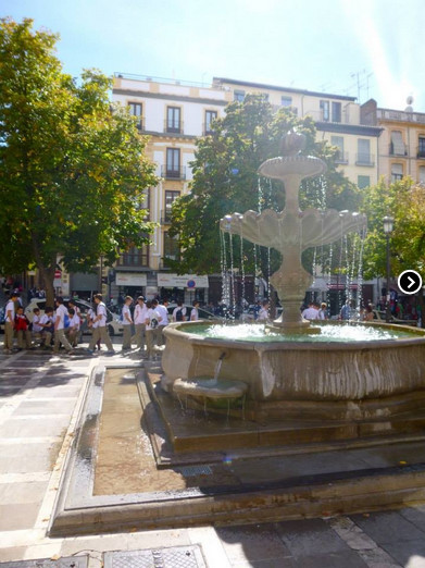 Habitación grande en piso soleado y grande en Plaza Nueva ...