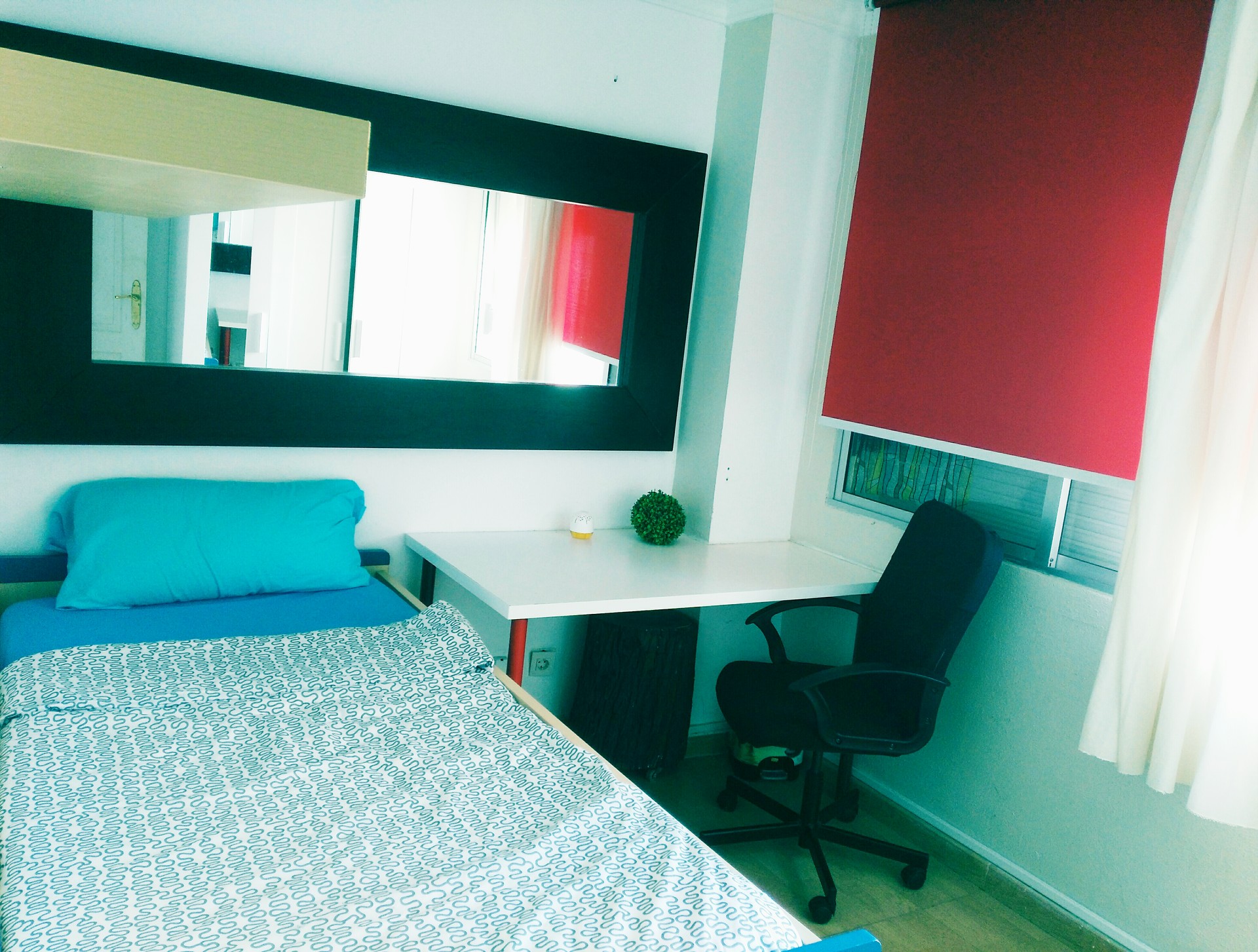 HABITACION GRANDE Y MODERNA. ESTUDIANTES | Alquiler habitaciones Las