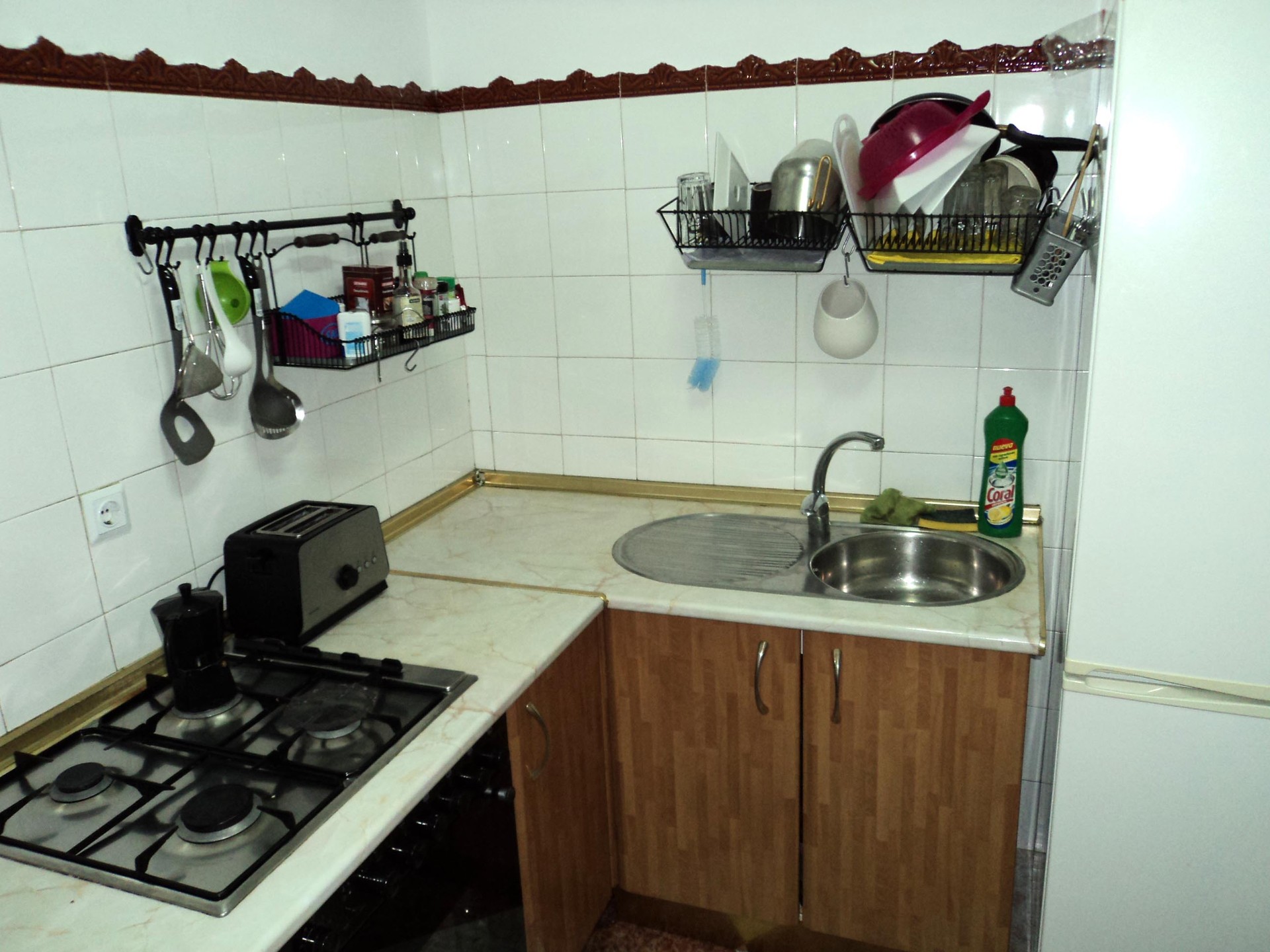 Habitacion en piso a 10 minutos de Ciencias de la educación, economicas