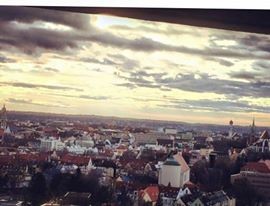 La vista dal 19esimo piano di Lechbrucke