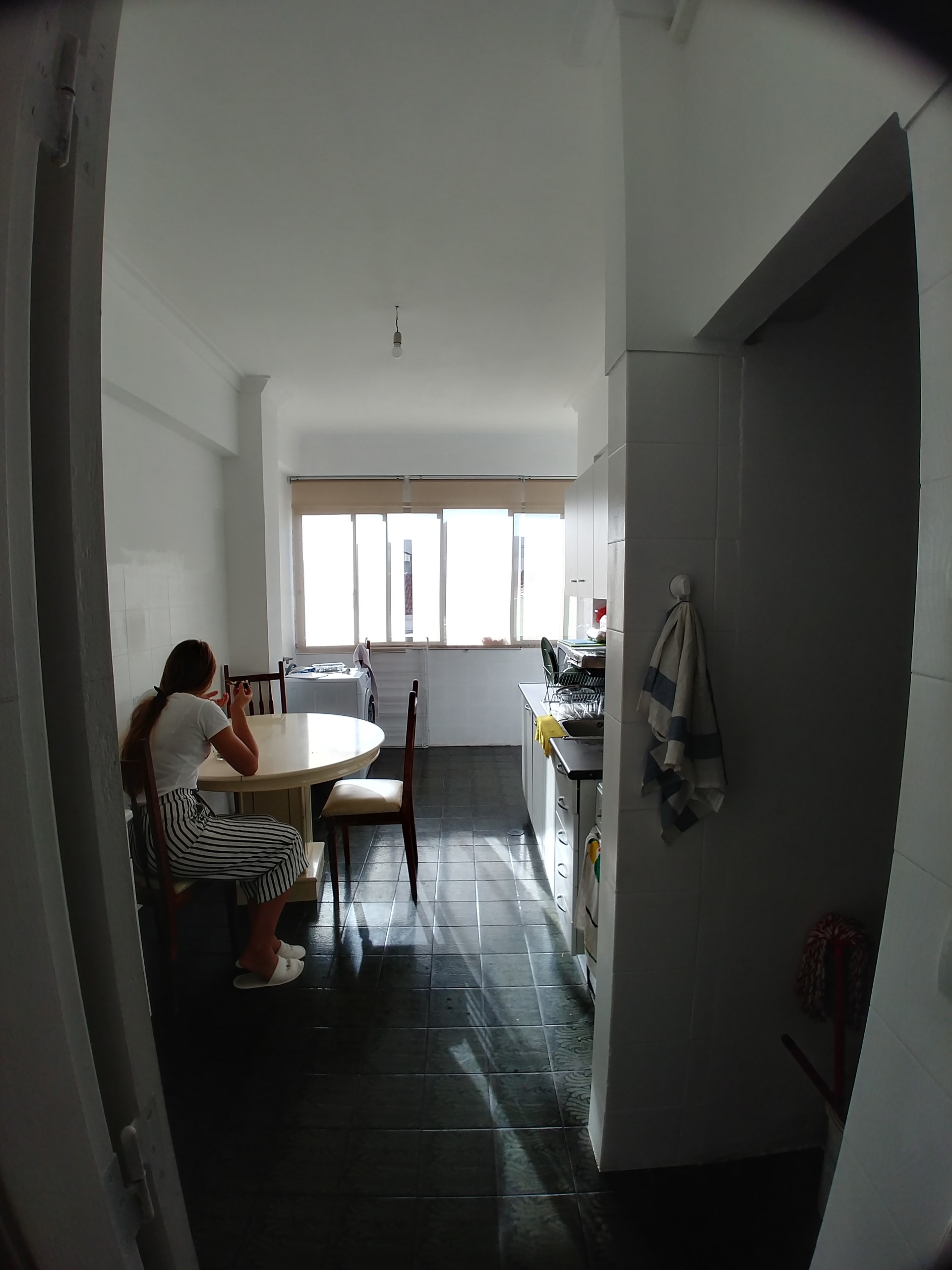 Large 24 square meter double bedroom available for 1 or 2 people