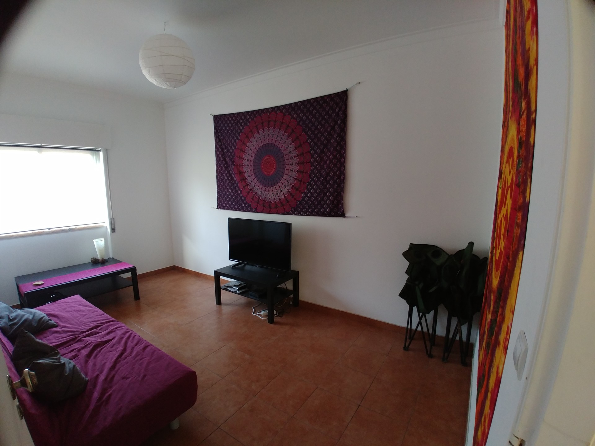 Large 24 square meter double bedroom available for 1 or 2 people